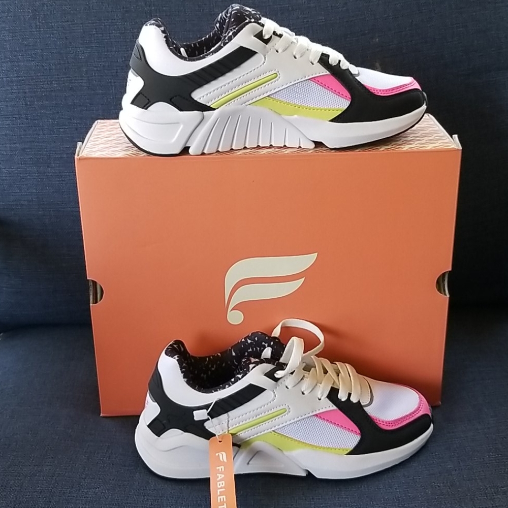 Fabletics  Active women shoes